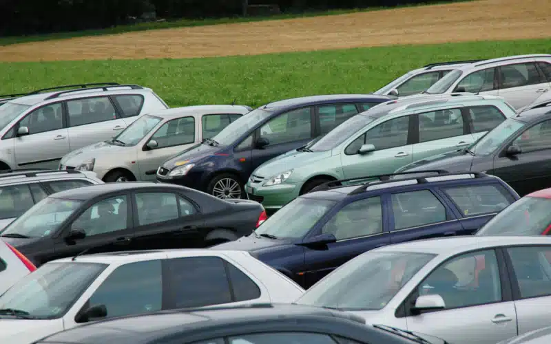 How Donating Cars with Expired Registrations Benefits You and Others